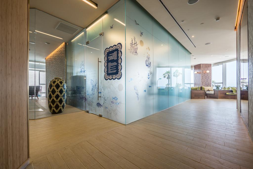 David Tower Hotel Netanya By Prima Hotels - 16 Years Plus Exterior photo Interior of the Embassy of the Republic of Korea in the Philippines